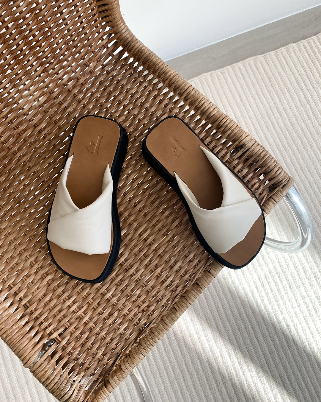 Bea Creme Leather