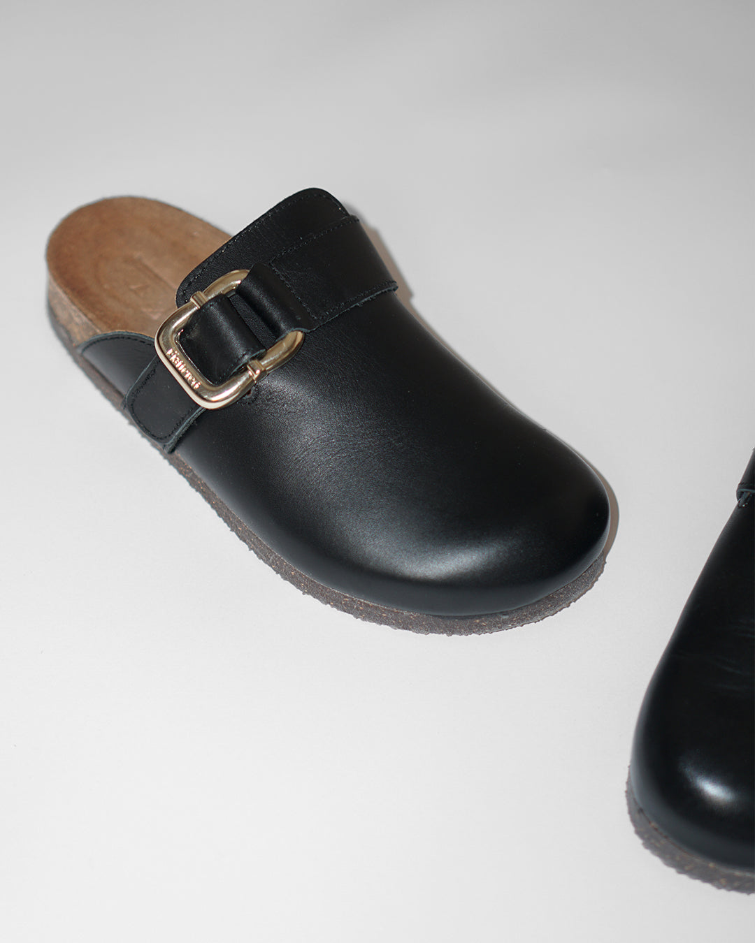 Cara Black Leather