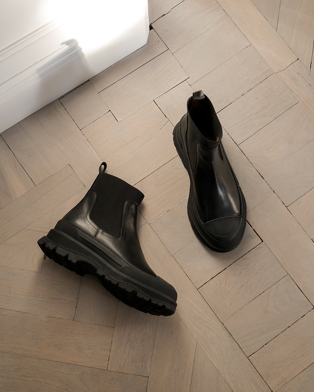 Lena Black Leather