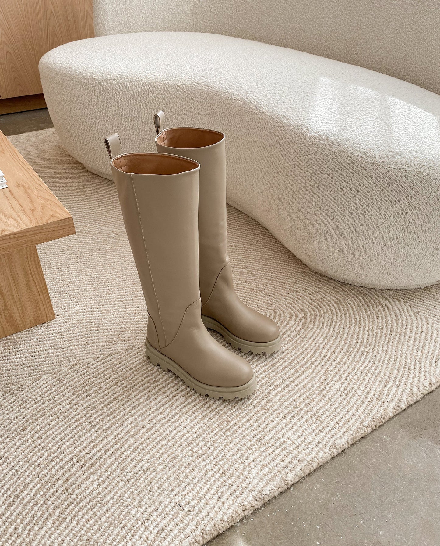 Luna Taupe Leather