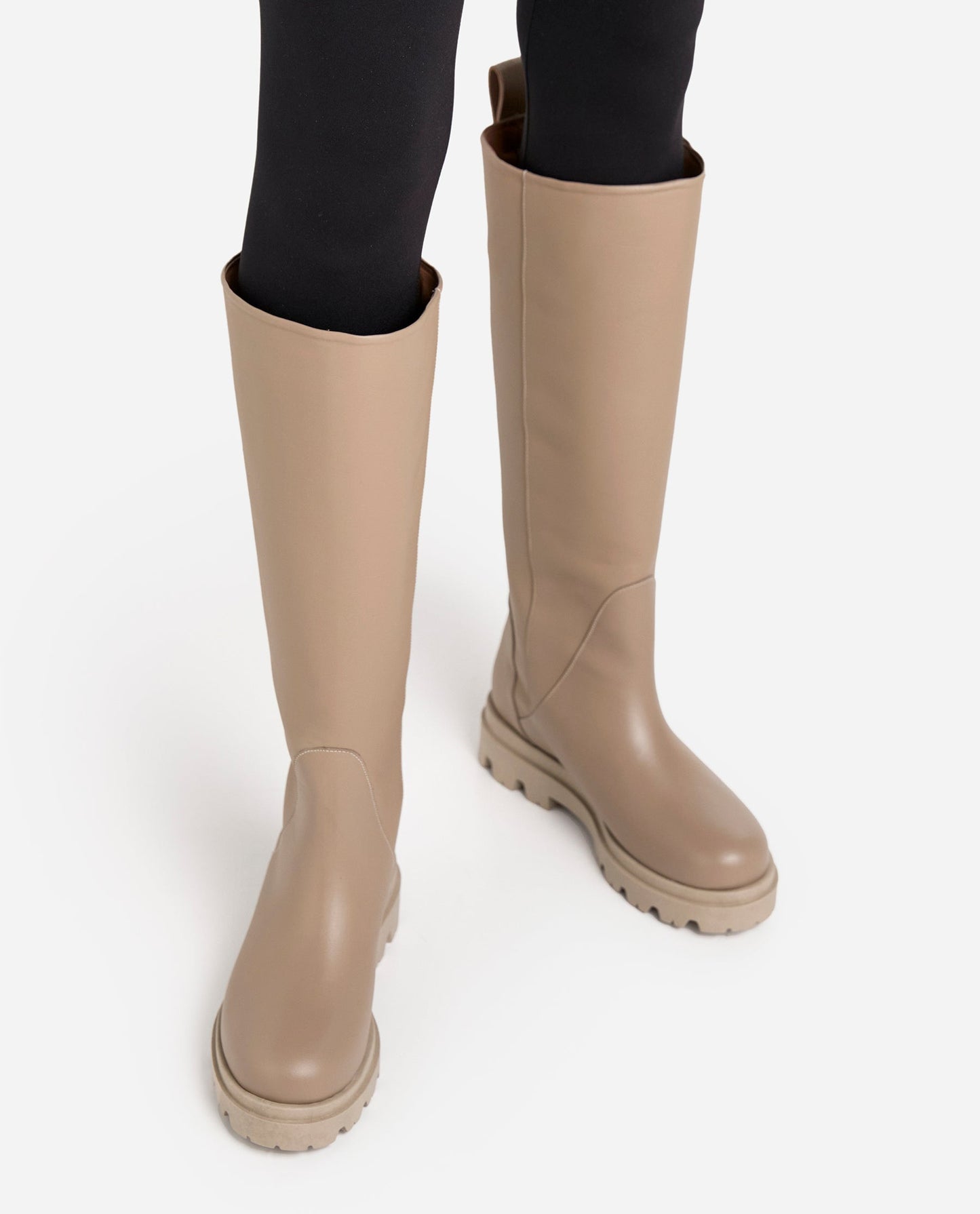 Luna Taupe Leather