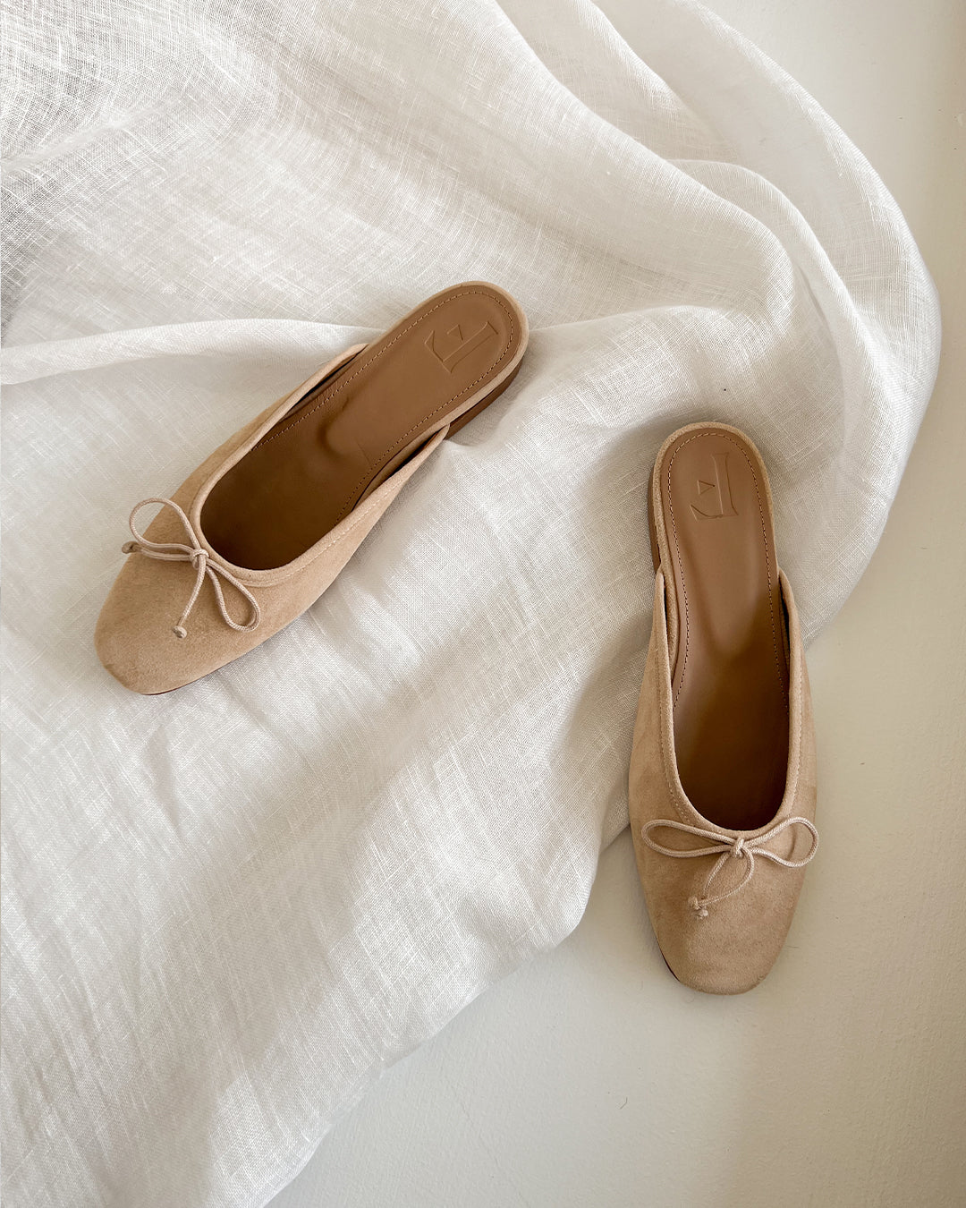 Malva Sand Suede