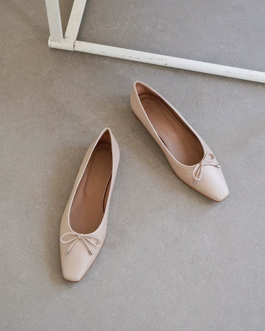 Monica Sand Leather