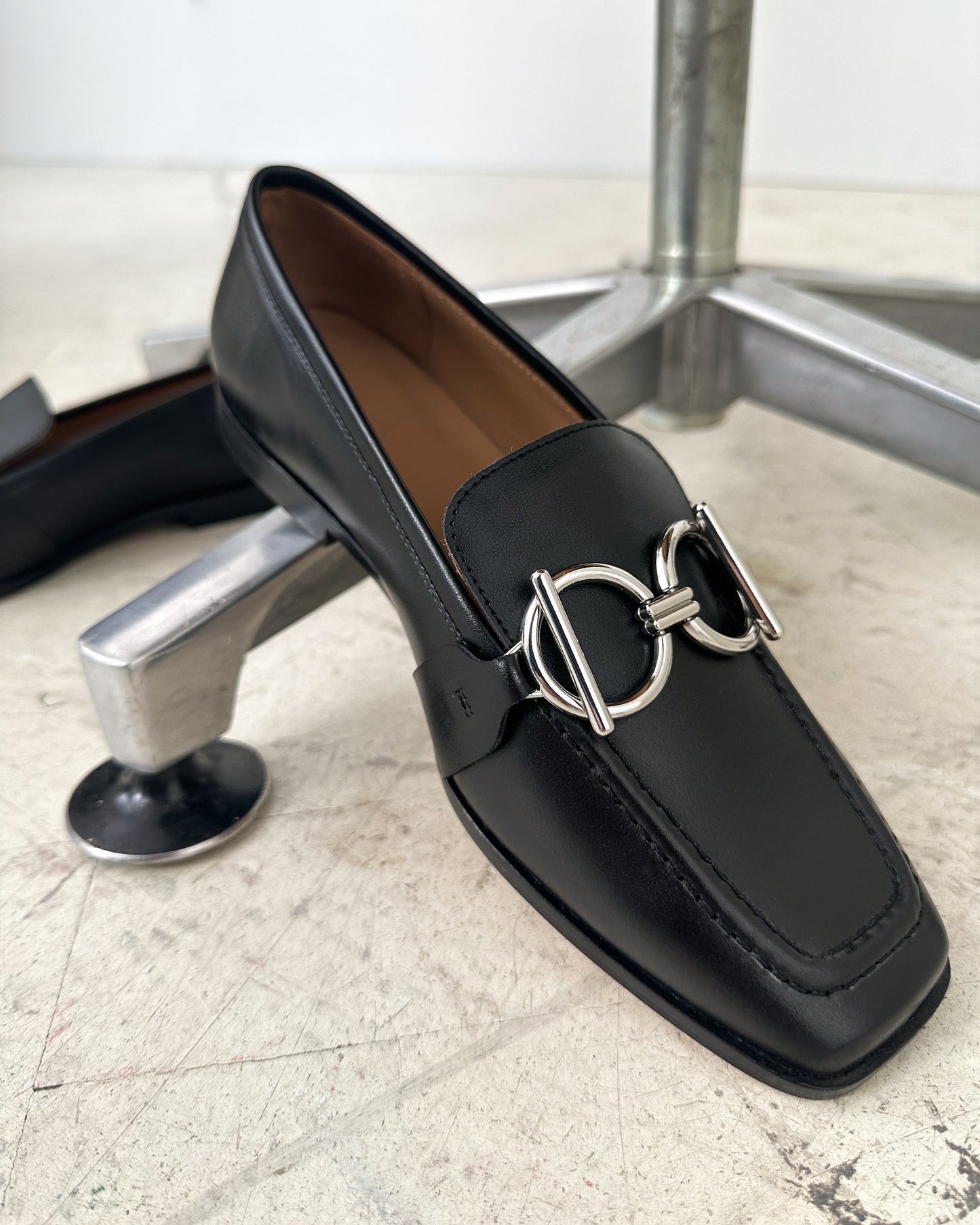 Paola Black Leather