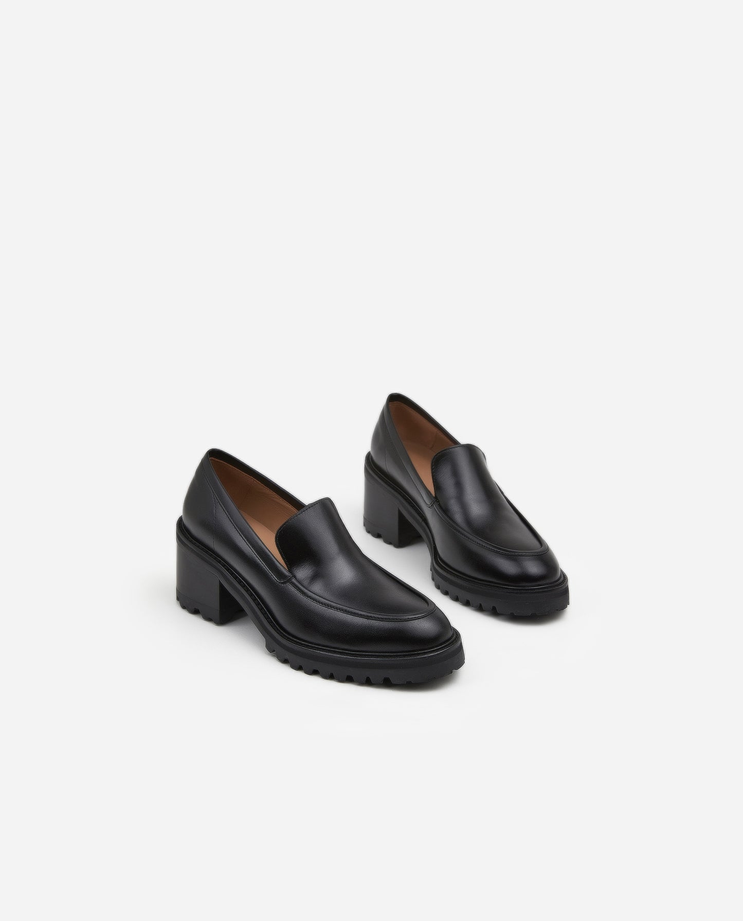 Saga Black Leather