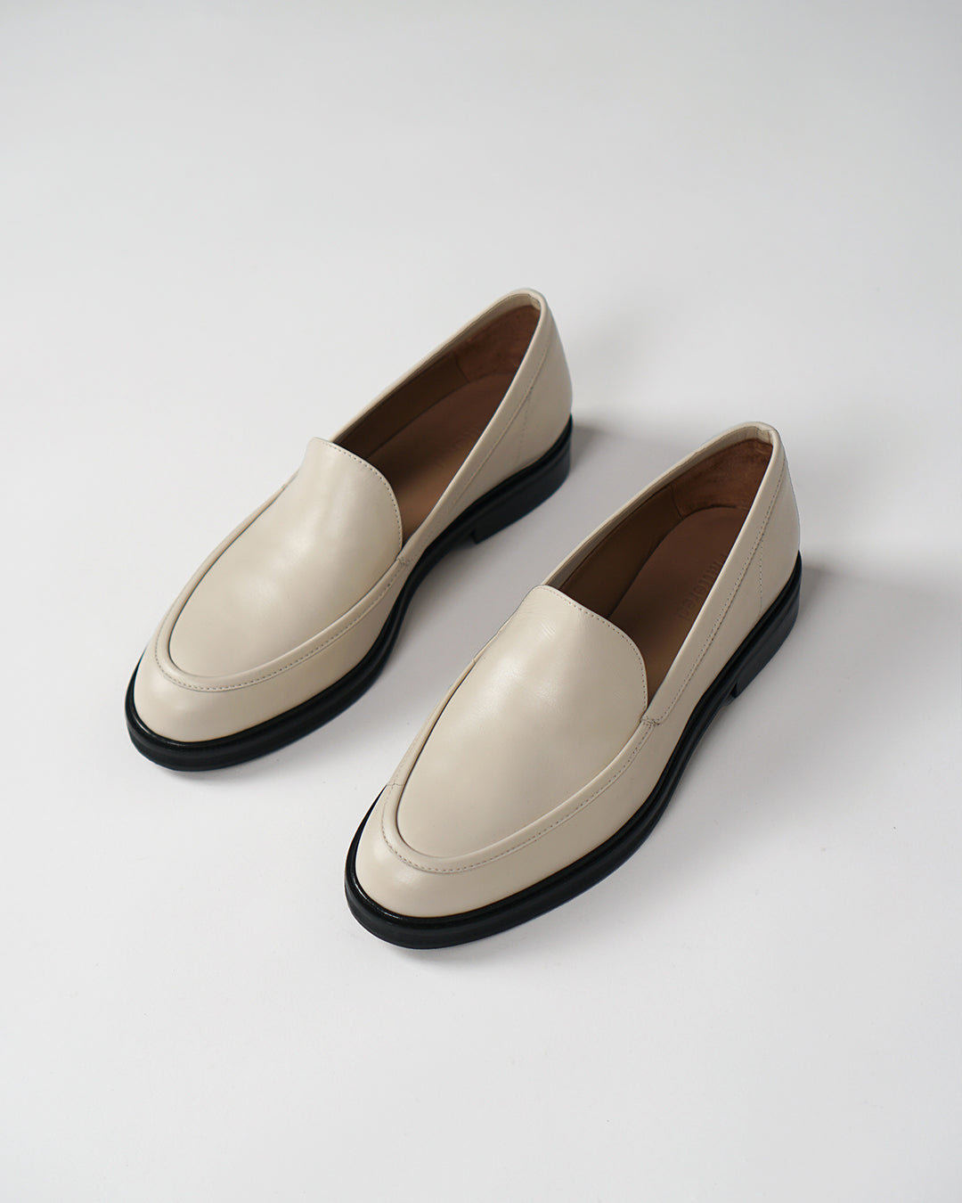 Sanna Creme Leather