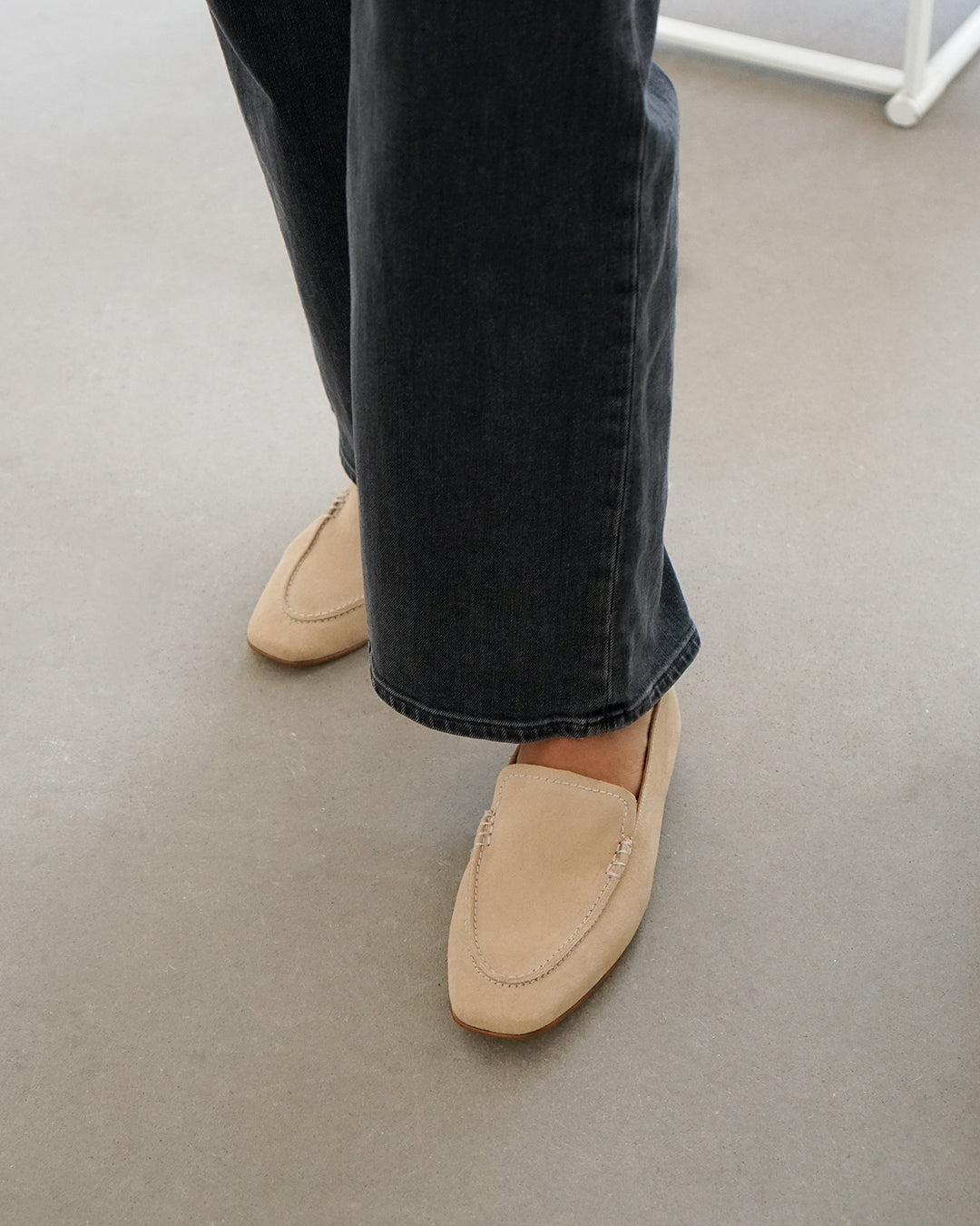 Vida Suede Sand