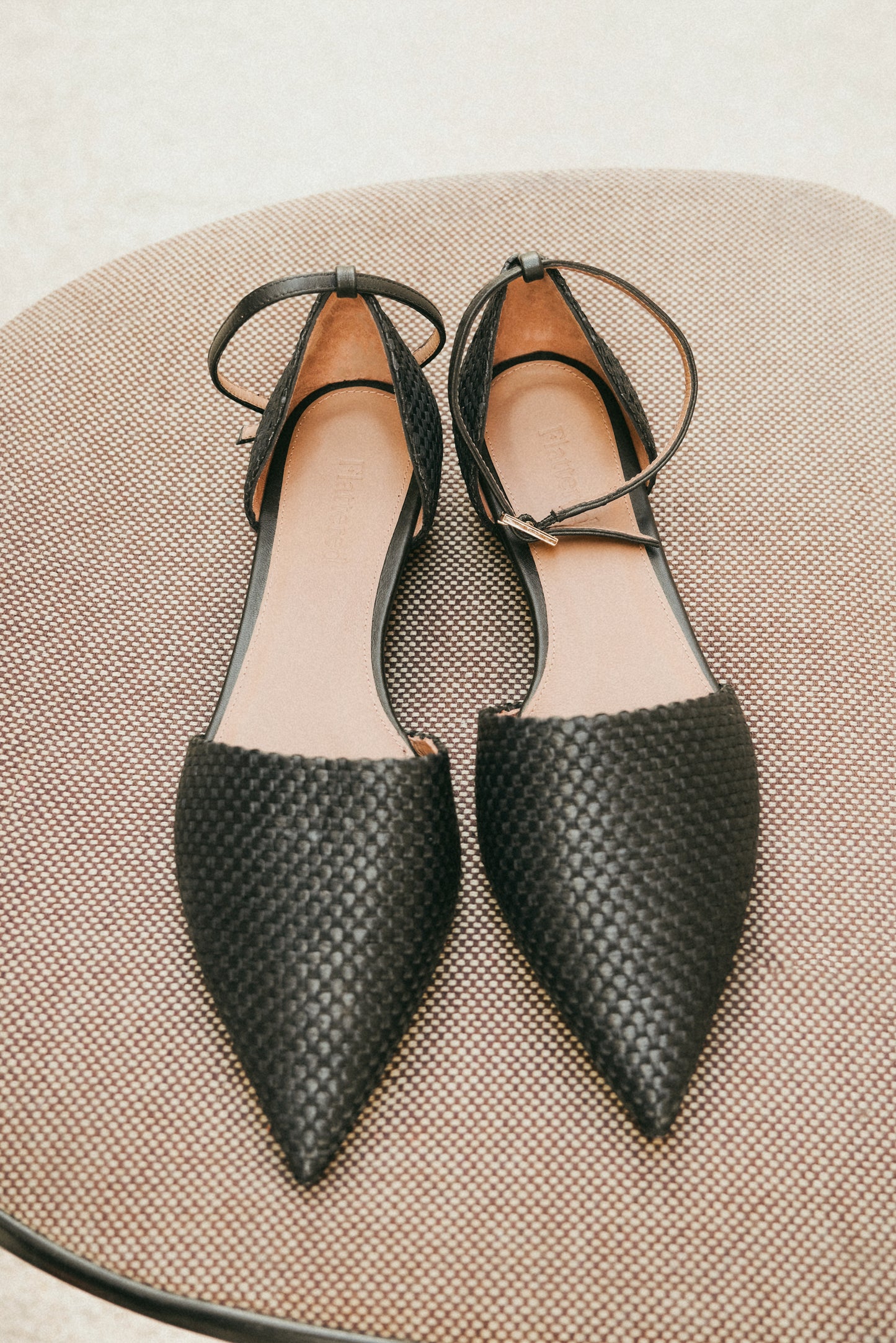 Frankie Small Weave Black