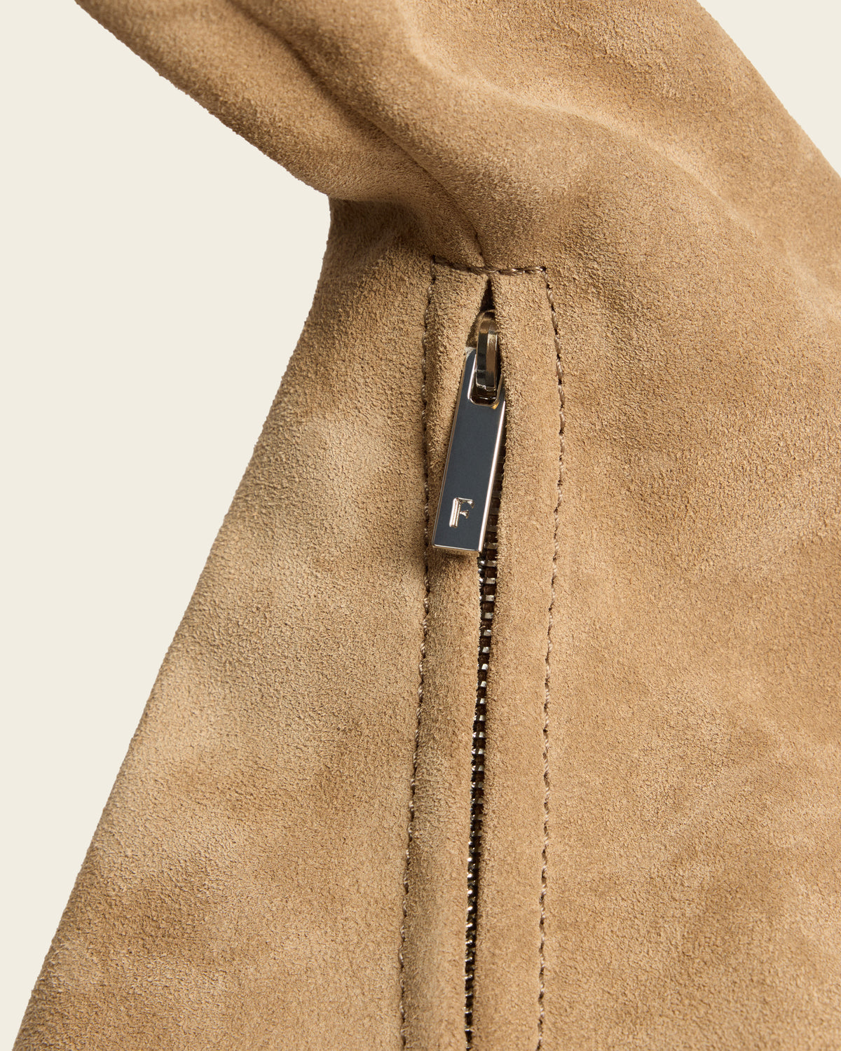 Alva Shoulder Bag Suede Sand