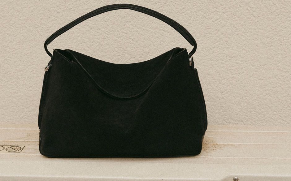 Helia Handbag Suede Black