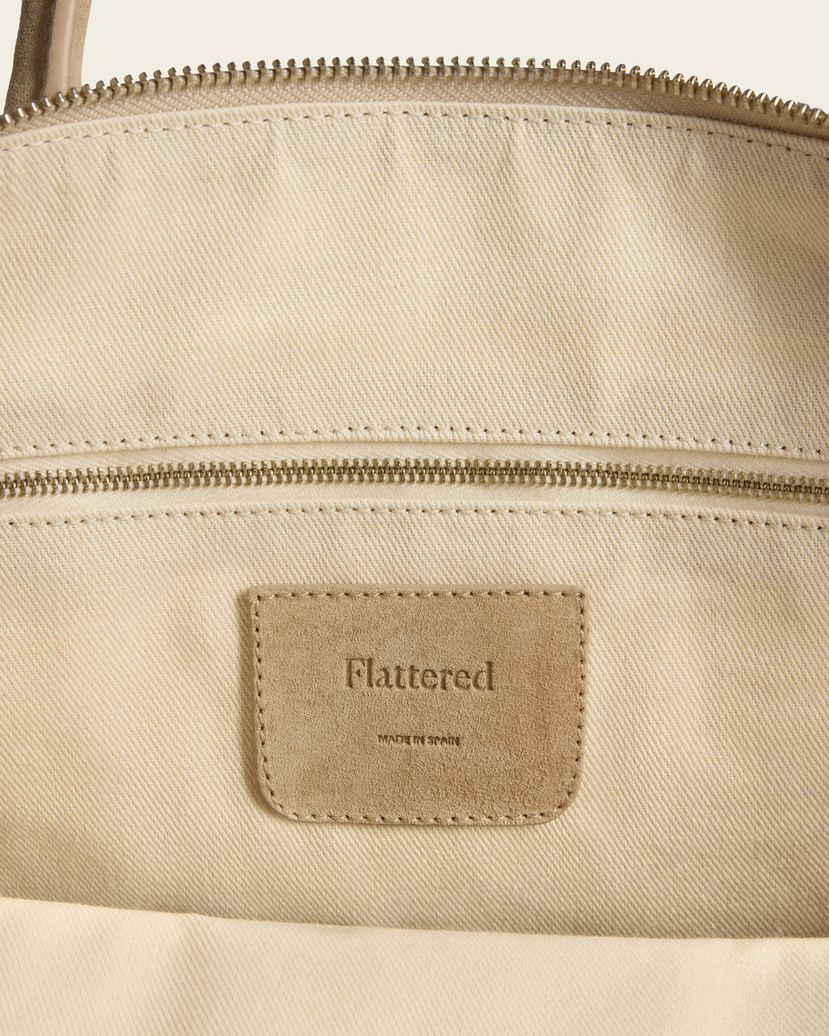 Des Portfolio Bag Suede Sand