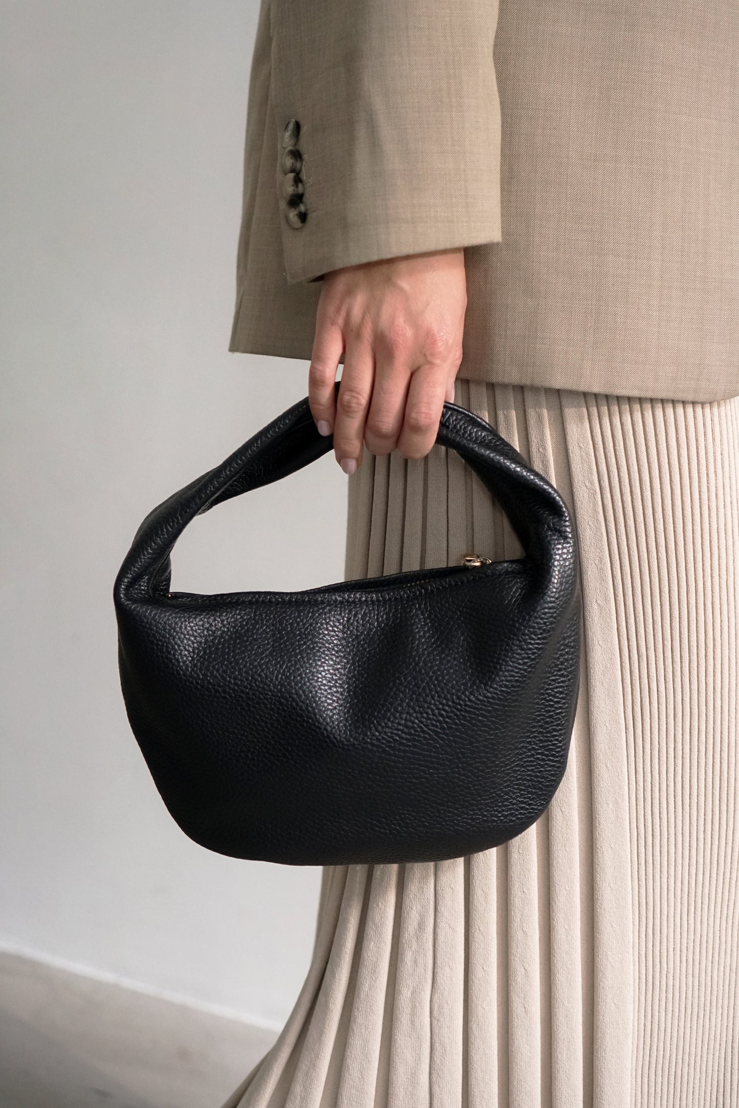 Alva Mini Handbag Leather Black