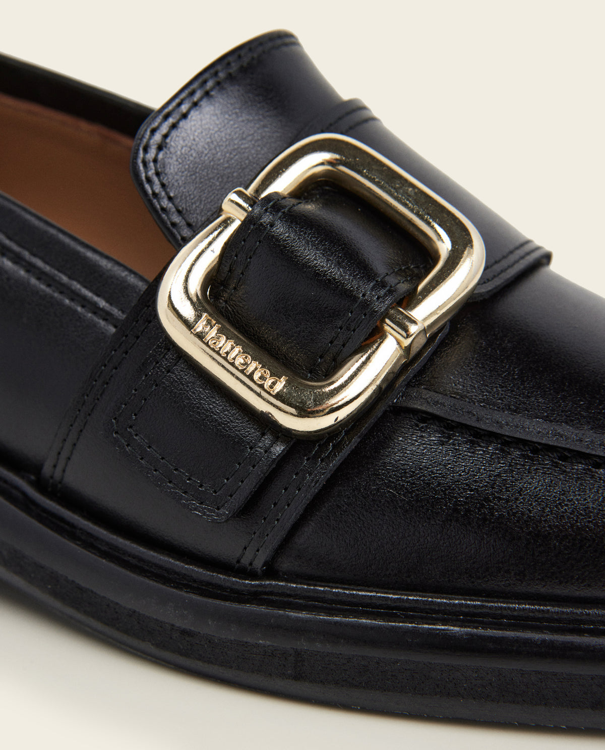 Aspen Leather Black