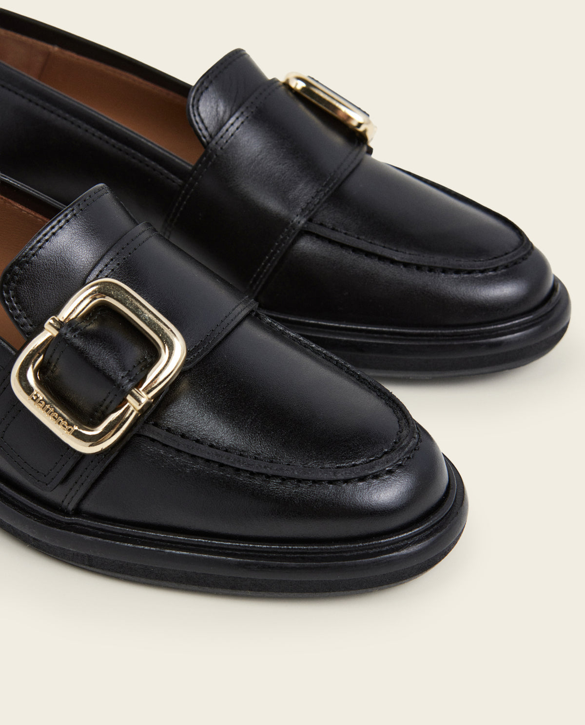 Aspen Leather Black