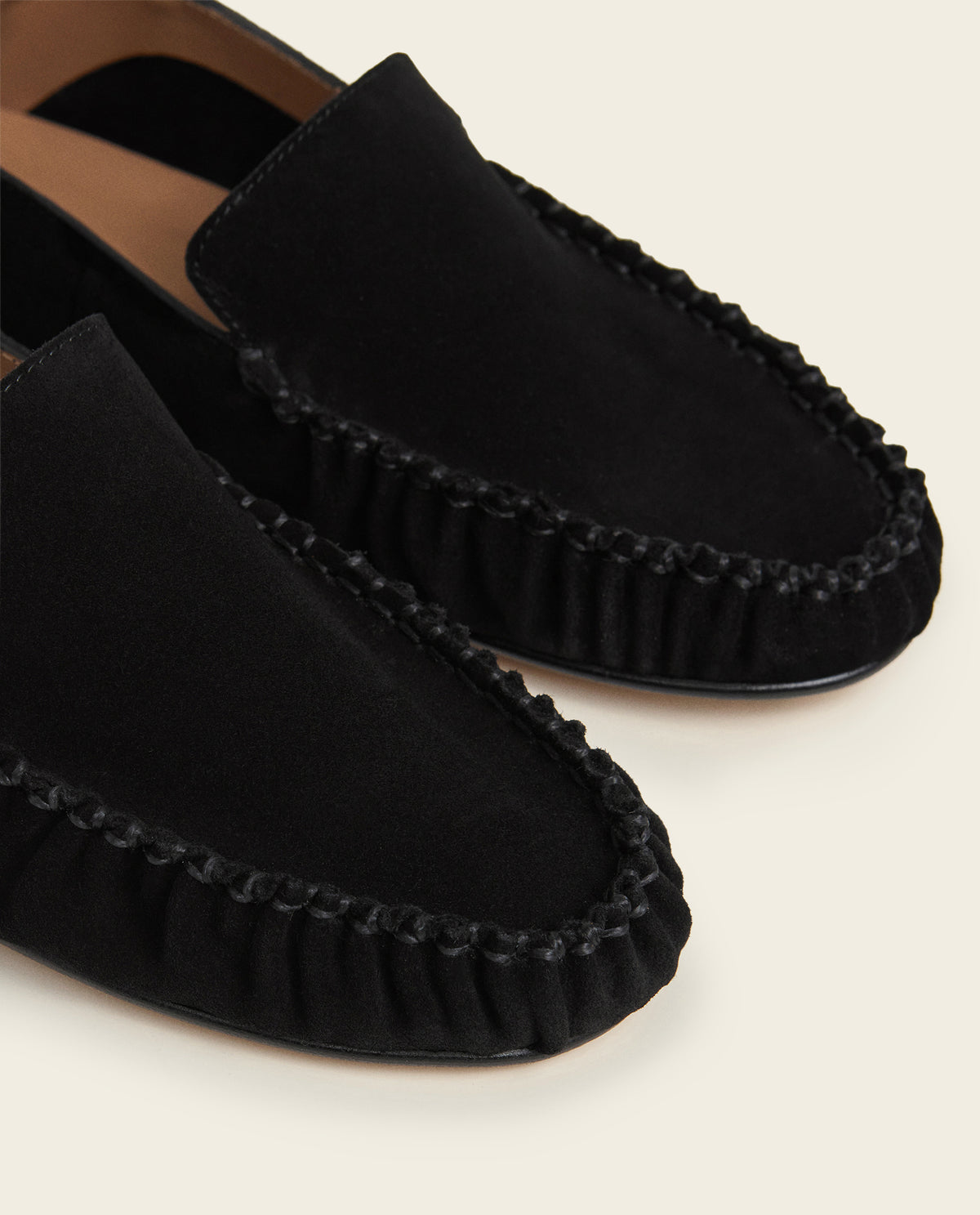 Bon Bon Suede Black