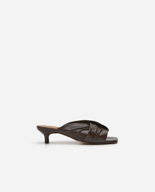 Emi Brown Leather