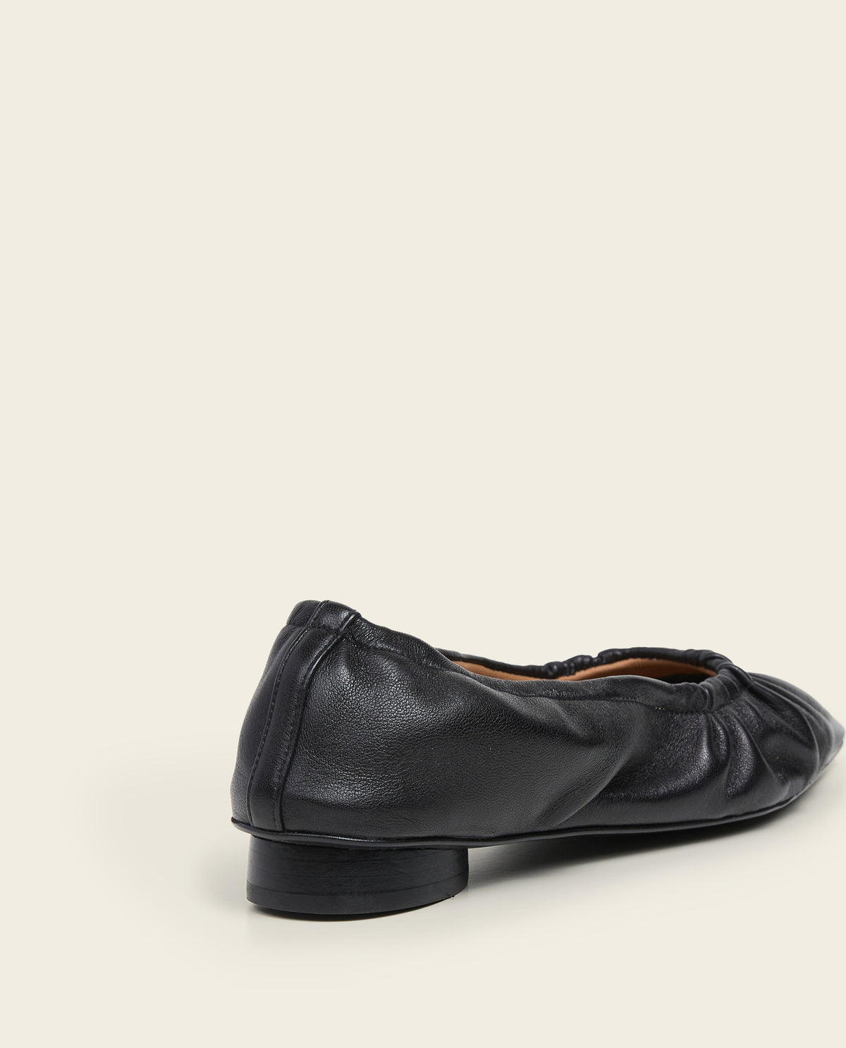 Isa Leather Black