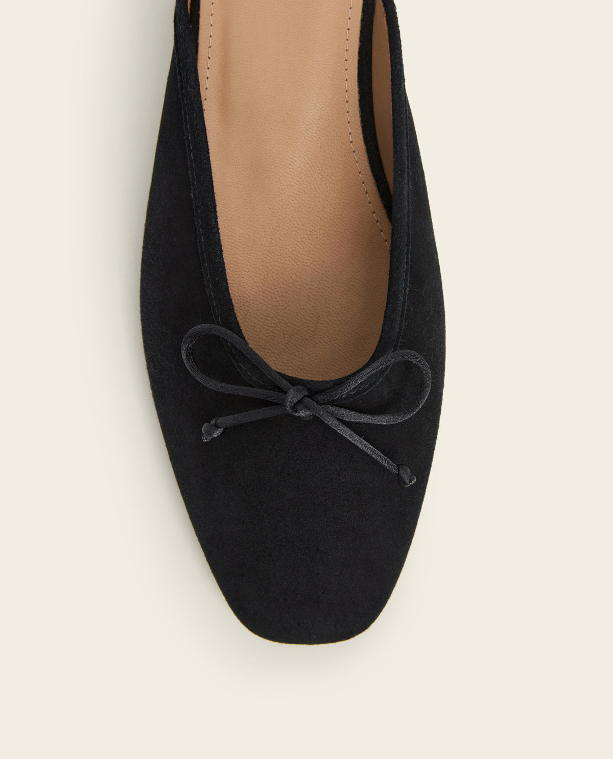 Malva Suede Black