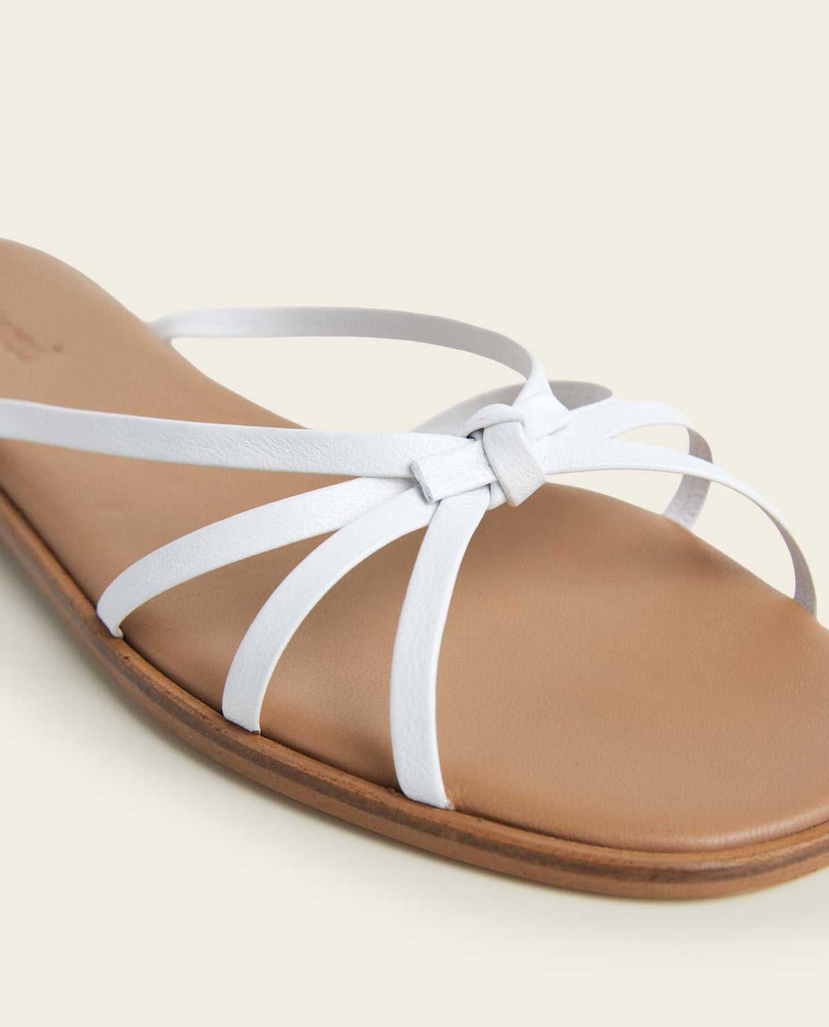 Mimosa Leather White