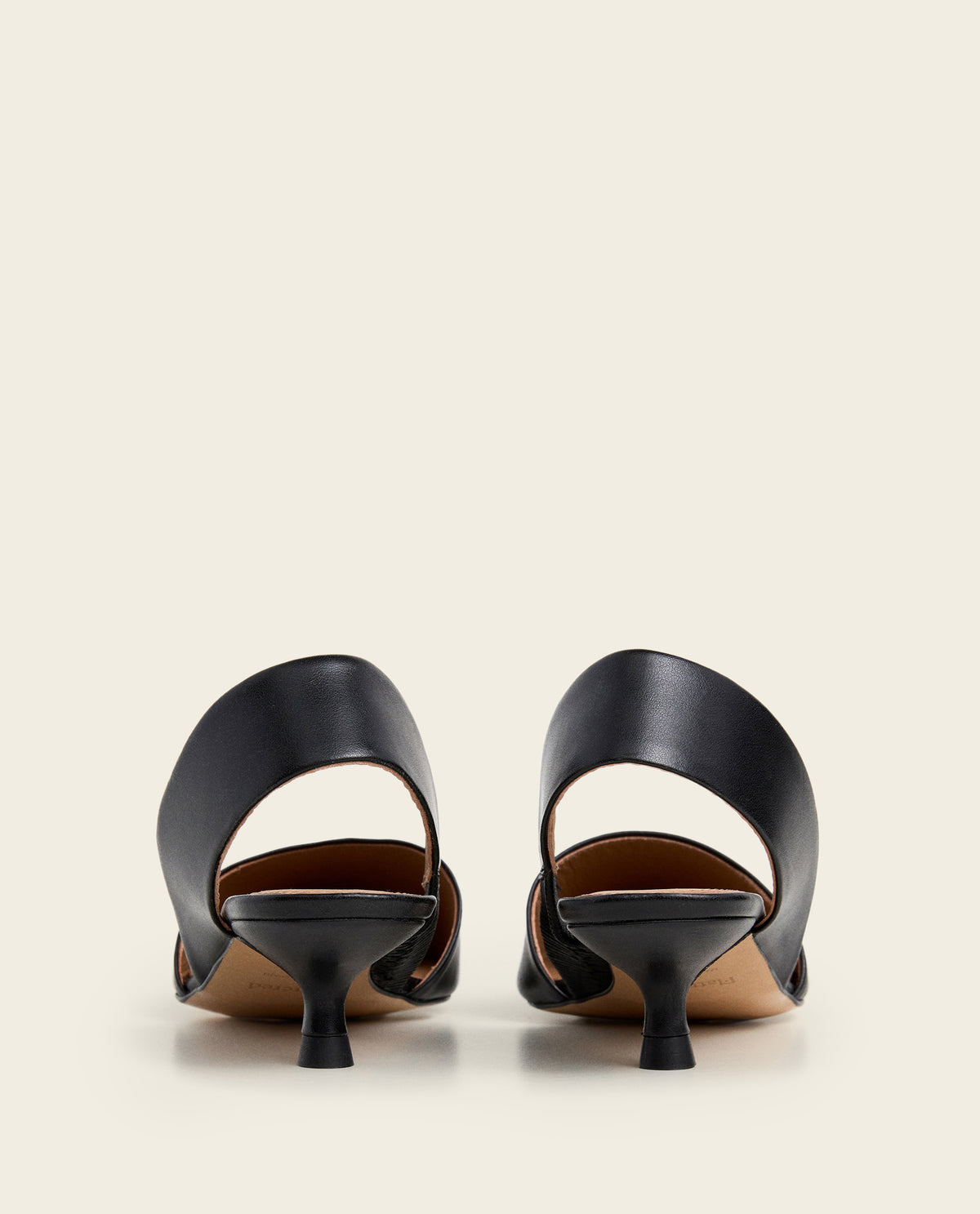 Ninni Leather Black