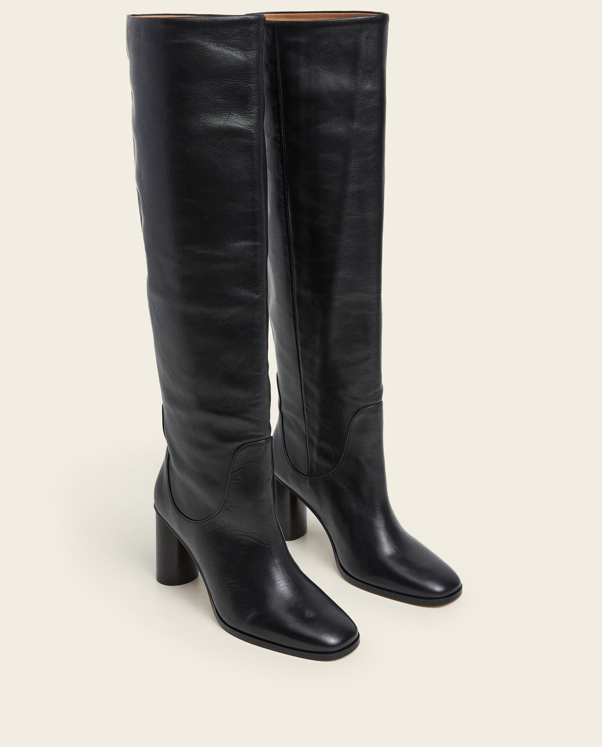 Octavia Leather Black