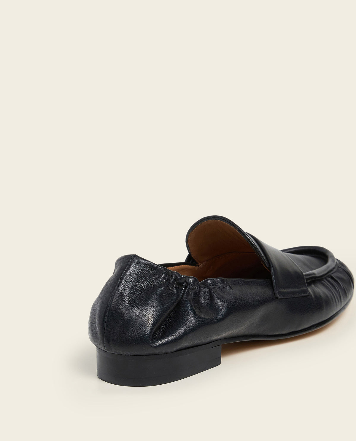 Samoa Leather Black