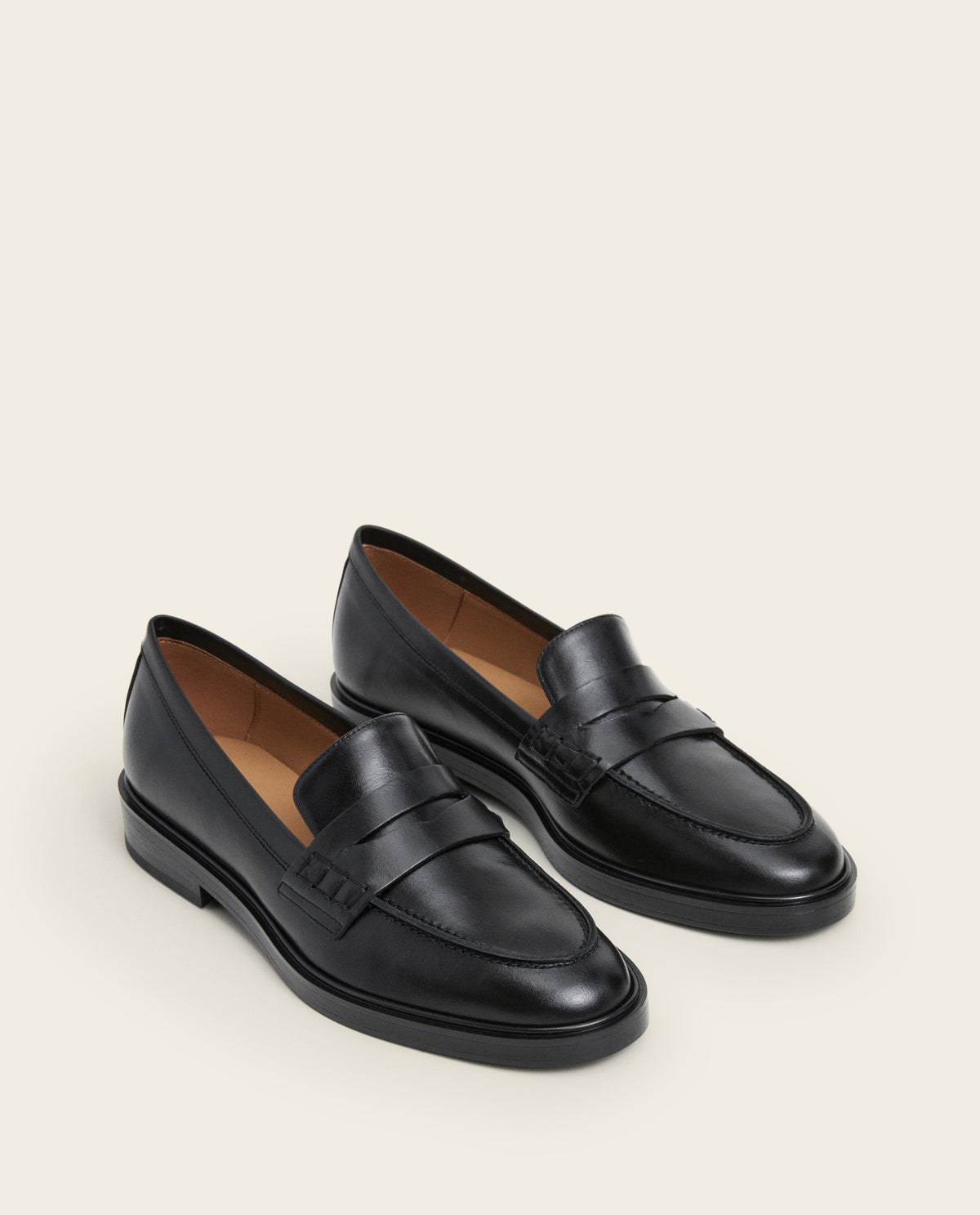 Sara Leather Black