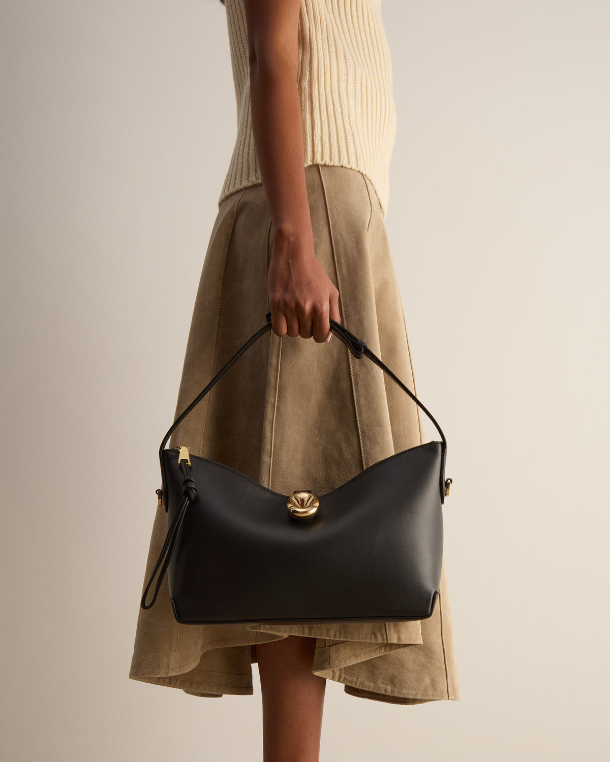 Gaia Handbag Leather Black