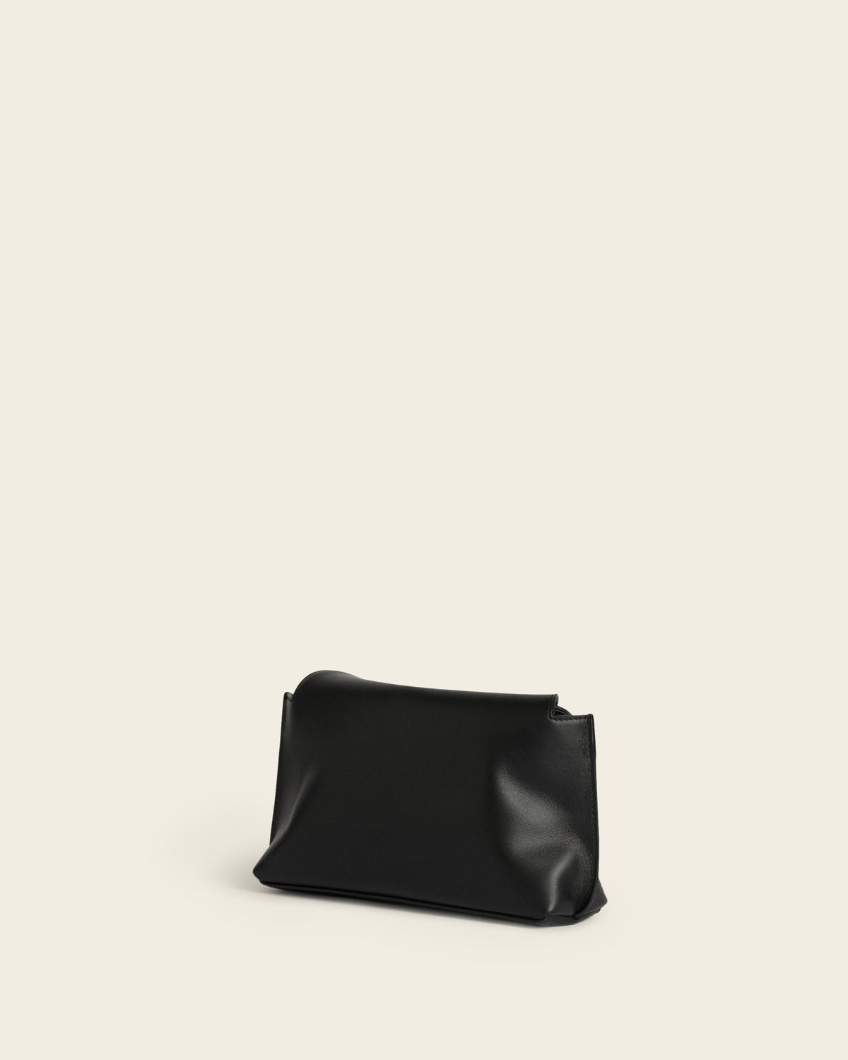 Gaia Clutch Leather Black
