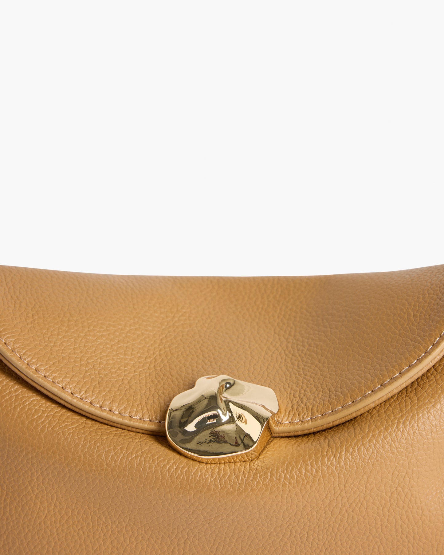 Hanna Clutch Grained Leather Cognac