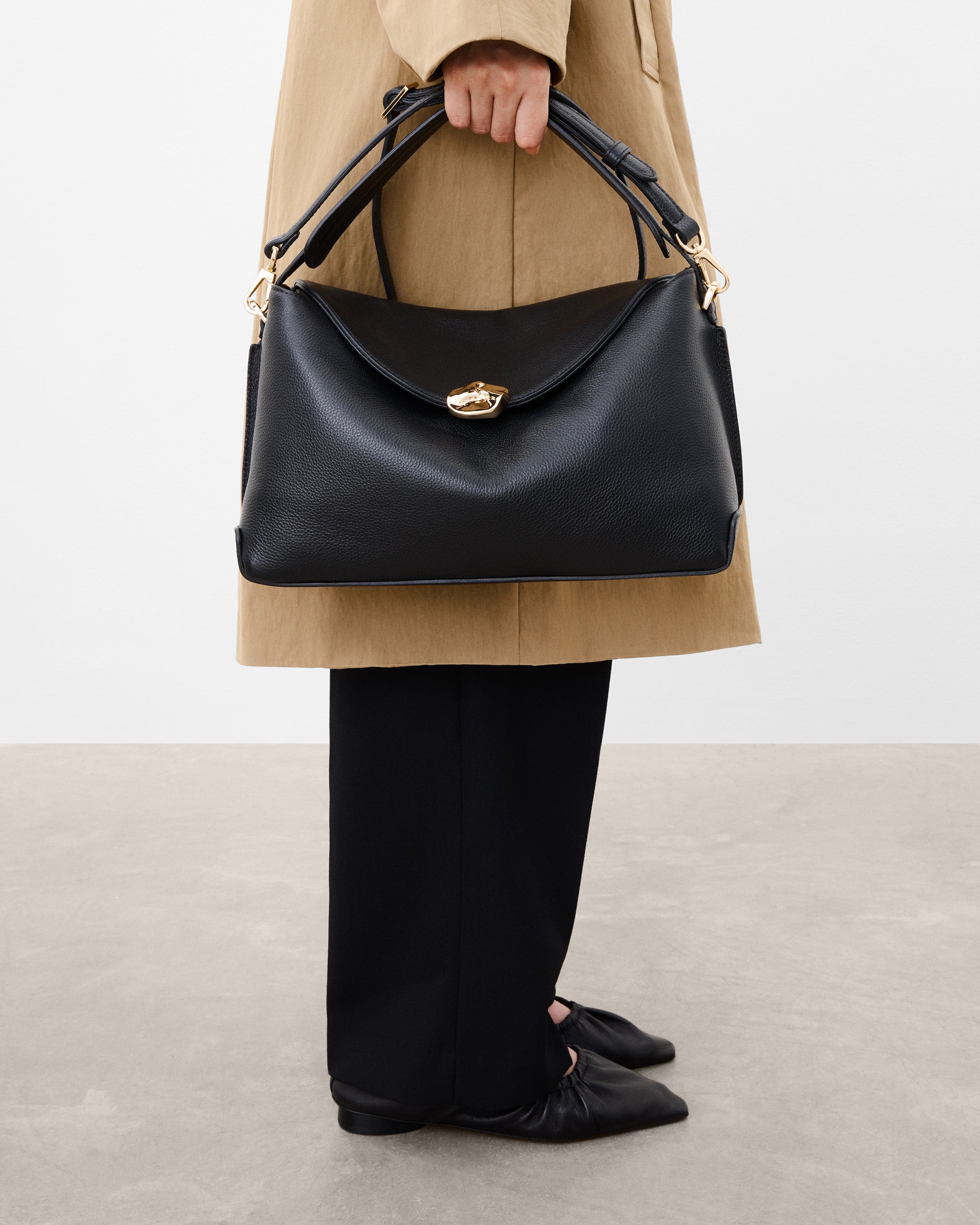 Hanna Grande Bag Grained Leather Black